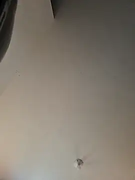 Snapshot of KLEYTON33 chatting on February 2026 01:21:02 PM KLEYTON33 online show from February 2026 01:21:02 PM