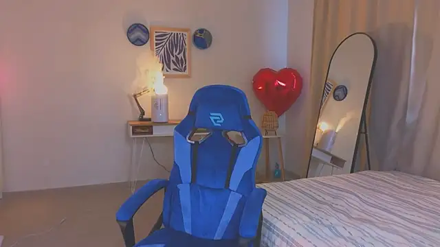 nikapie online show from February 2026 05:21:01 AM