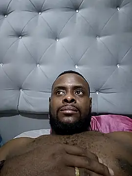 Tuverdugo12 online show from February 2026 04:00:01 AM