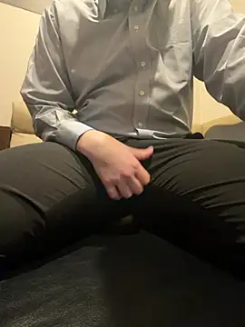 Snapshot of yuuuuusuke00 chatting on February 2026 01:13:02 AM yuuuuusuke00 online show from February 2026 01:13:02 AM