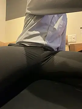 Snapshot of yuuuuusuke00 chatting on February 2026 01:39:01 AM yuuuuusuke00 online show from February 2026 01:39:01 AM