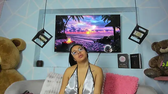 amy noa online show from March 2026 01:02:01 AM