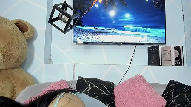 amy noa online show from April 2026 12:51:02 AM