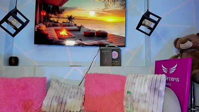 amy noa online show from March 2026 12:50:01 AM