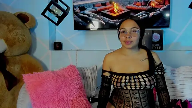 amy noa online show from March 2026 01:00:01 AM