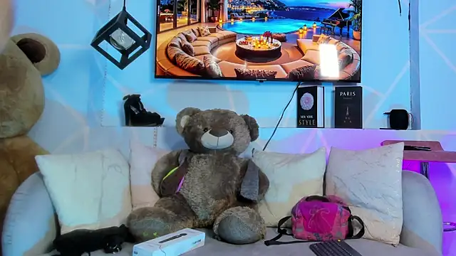 amy noa online show from February 2026 03:03:02 AM