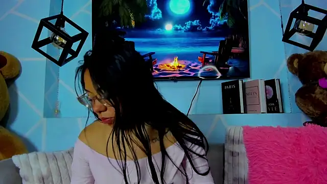 amy noa online show from March 2026 12:44:02 AM