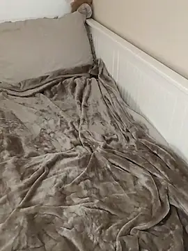 YaraEstelle online show from March 2026 06:46:01 PM