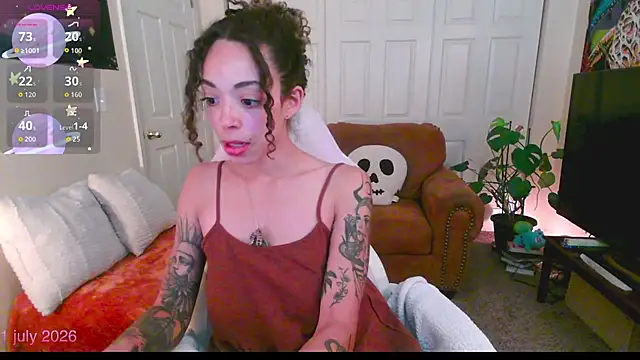 Snapshot of gunzinrose chatting on July 2026 01:17:01 AM gunzinrose online show from July 2026 01:17:01 AM