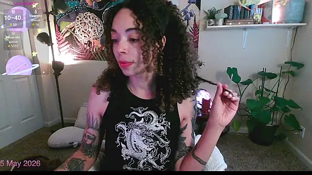gunzinrose online show from May 2026 12:14:01 AM
