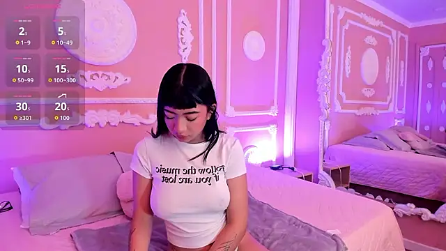 LiaLovet online show from March 2026 02:51:01 PM