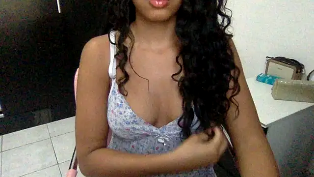 BaddieGirl199 online show from April 2026 08:14:02 PM
