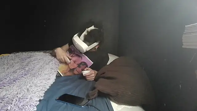 Snapshot of spooky425hd chatting on May 2026 05:32:02 PM spooky425hd online show from May 2026 05:32:02 PM