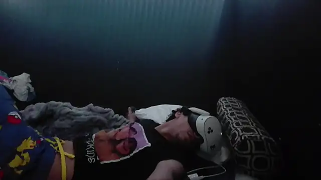 Snapshot of spooky425hd chatting on May 2026 05:27:01 AM spooky425hd online show from May 2026 05:27:01 AM