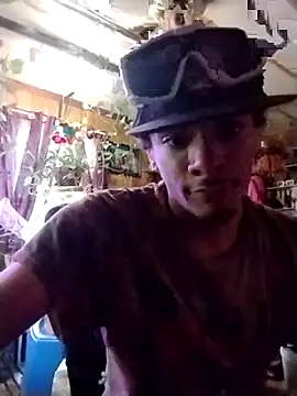 spooky425hd online show from April 2026 06:08:02 PM