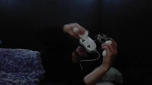 Snapshot of spooky425hd chatting on May 2026 05:38:02 AM spooky425hd online show from May 2026 05:38:02 AM