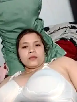 Snapshot of alex_callmemaybe69 chatting on February 2026 06:27:02 PM alex callmemaybe69 online show from February 2026 06:27:02 PM