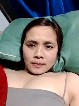 Snapshot of alex_callmemaybe69 chatting on February 2026 02:27:02 PM alex callmemaybe69 online show from February 2026 02:27:02 PM