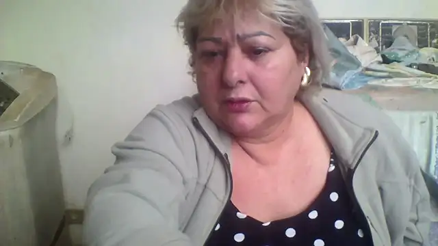 Snapshot of bialoba7 chatting on September 2025 03:10:02 PM bialoba7 online show from September 2025 03:10:02 PM