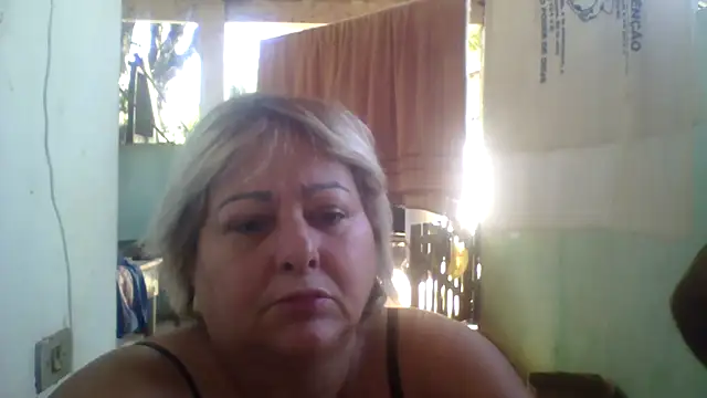 Snapshot of bialoba7 chatting on September 2025 02:06:01 PM bialoba7 online show from September 2025 02:06:01 PM
