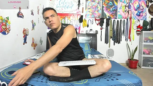 nathannathaniel online show from May 2026 11:43:02 AM