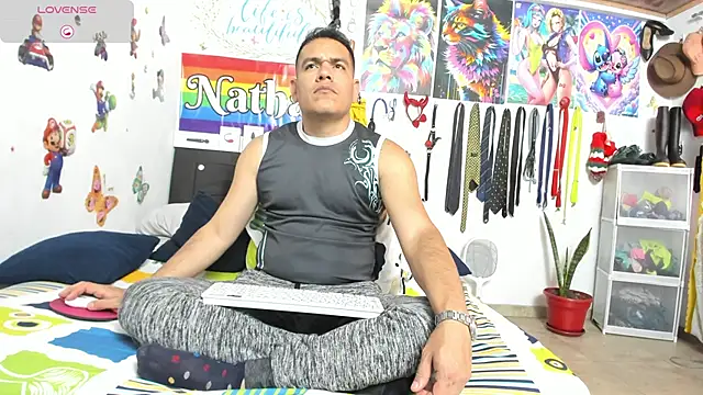 nathannathaniel online show from May 2026 08:17:01 PM