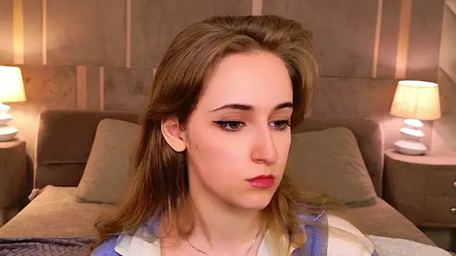 Snapshot of Tara_Keats chatting on June 2026 03:35:01 PM Tara Keats online show from June 2026 03:35:01 PM