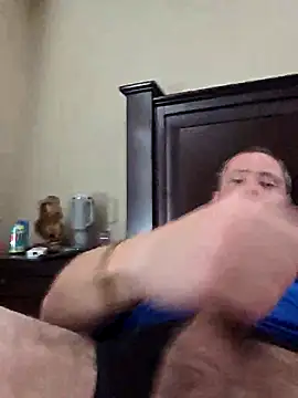 KrazyNutz420 online show from April 2026 07:20:01 PM