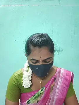 Tamil Hot Shana online show from May 2026 06:18:01 PM