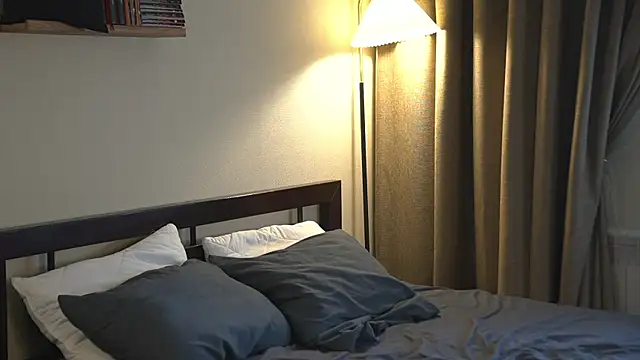 2girls1dream online show from March 2026 06:27:01 AM