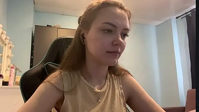 AndreeMerryman online show from April 2026 03:12:01 AM