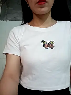 Snapshot of Vyvvyy69 chatting on February 2026 11:21:02 PM Vyvvyy69 online show from February 2026 11:21:02 PM