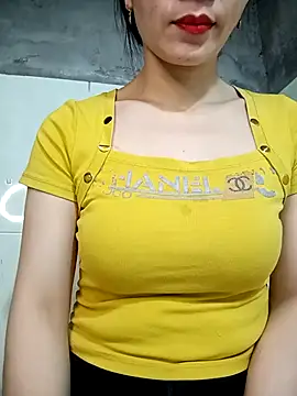 Vyvvyy69 online show from April 2026 12:34:01 PM