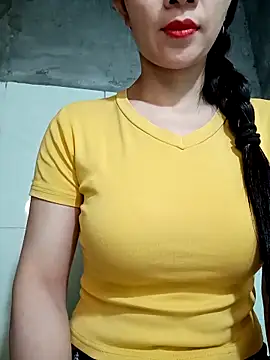 Snapshot of Vyvvyy69 chatting on June 2026 09:25:02 PM Vyvvyy69 online show from June 2026 09:25:02 PM