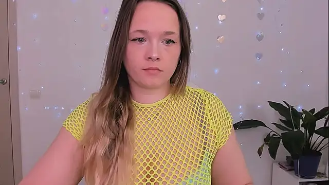 Snapshot of evilla_brill chatting on April 2026 08:45:01 AM evilla brill online show from April 2026 08:45:01 AM