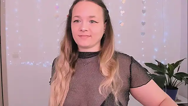 Snapshot of evilla_brill chatting on April 2026 11:44:02 AM evilla brill online show from April 2026 11:44:02 AM