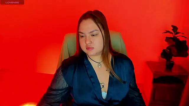 Snapshot of Sofiawetsweet chatting on February 2026 07:33:02 AM Sofiawetsweet online show from February 2026 07:33:02 AM