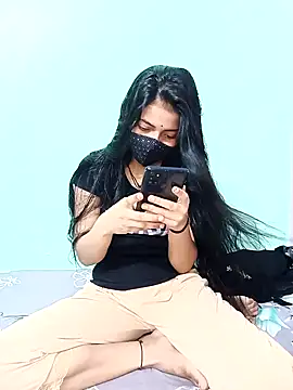 Snapshot of 18_year_old_girl chatting on April 2026 03:24:02 AM 18 year old girl online show from April 2026 03:24:02 AM
