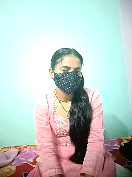 18 year old girl online show from February 2026 03:05:01 AM