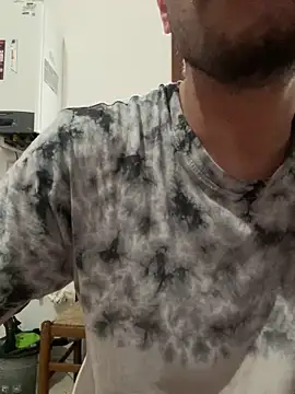 alessand180521 online show from February 2026 04:08:02 PM