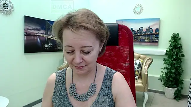 MONA W online show from March 2026 11:04:02 AM