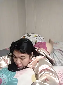 Zyramae 25 online show from April 2026 04:57:02 PM