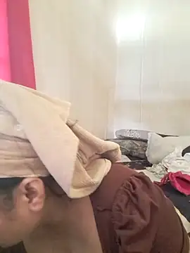 Zyramae 25 online show from March 2026 06:03:02 AM