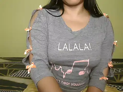 Snapshot of Ishaa_03 chatting on February 2026 12:24:01 PM Ishaa 03 online show from February 2026 12:24:01 PM