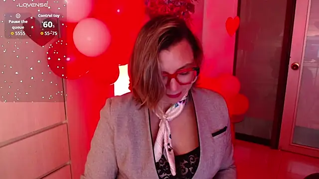 Snapshot of milfsecret69 chatting on February 2026 11:51:01 AM milfsecret69 online show from February 2026 11:51:01 AM