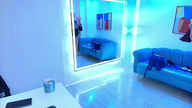 Madame scarlett online show from March 2026 11:54:01 AM