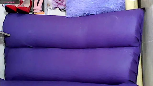 Nazlyy online show from April 2026 06:31:02 PM