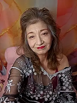 URAN429 online show from April 2026 05:17:02 PM