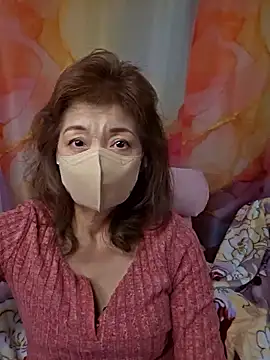 Snapshot of URAN429 chatting on February 2026 05:10:01 PM URAN429 online show from February 2026 05:10:01 PM