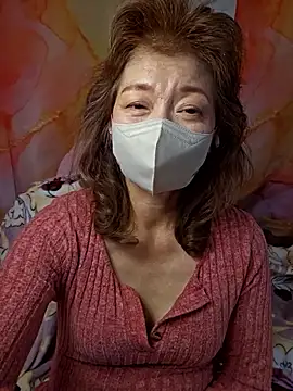 Snapshot of URAN429 chatting on February 2026 04:54:01 AM URAN429 online show from February 2026 04:54:01 AM